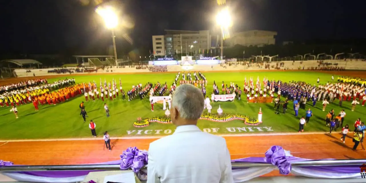นายสุวัจน์ ลิปตพัลลภ เป็นประธานในพิธีเปิดการแข่งขันกีฬาสถาบันโรงเรียนในเครือมูลนิธิคณะเซนต์คาเบรียลแห่งประเทศไทยครั้งที่ 16