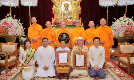 พระภิกษุจากวัดพระธรรมกายรับรางวัลเชิดชูเกียรติจากรัฐบาลเมียนมา