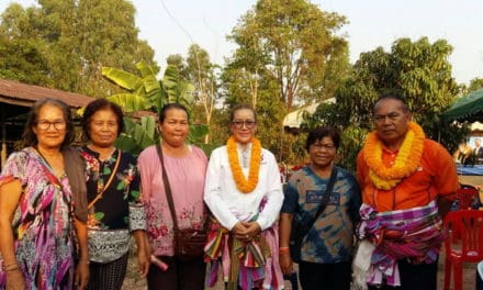 คนรุ่น ใหม่ ไฟแรง สาวเก่ง สกลนคร  ศกุลตลา จันทรทรัพย์ เขต 4 เบอร์ 7 สกลนคร