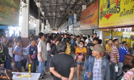 ผู้โดยสารร่วม 25,000 คน เนืองแน่น บขส.โคราช