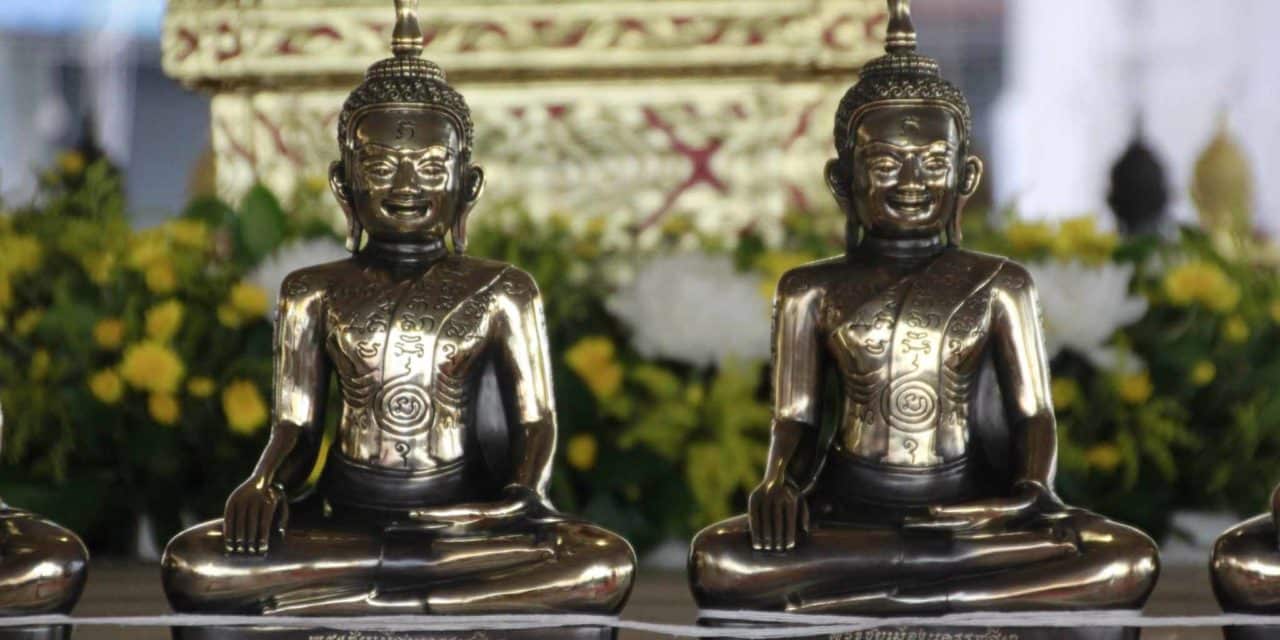 พระเกจิชื่อดังโคราช ปรกอธิษฐานจิตพุทธาภิเษก พระชัยเมือง รุ่น345ปีโคราช