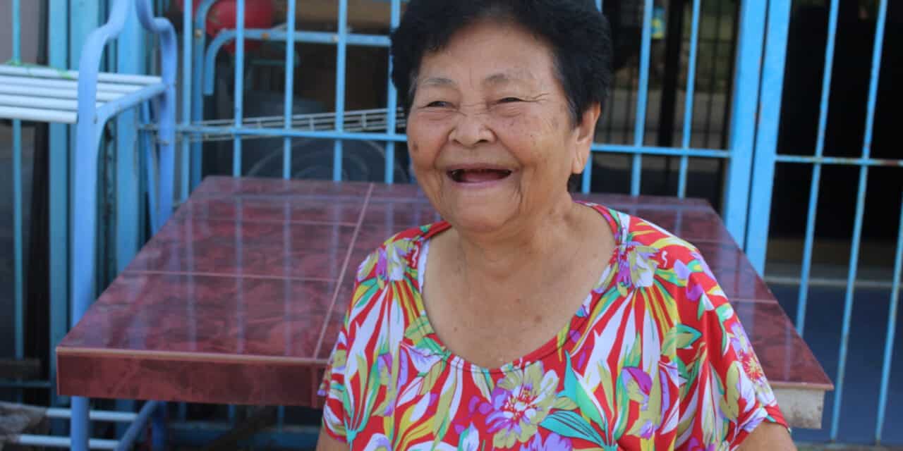 ผู้สูงอายุโคราชเผยใช้สมาร์ทโฟนไม่เป็น