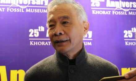 สุวัจน์ฯ ชี้สภาพัฒน์ฯ ปรับลดจีดีพีไทยเป็นเรื่องปกติ