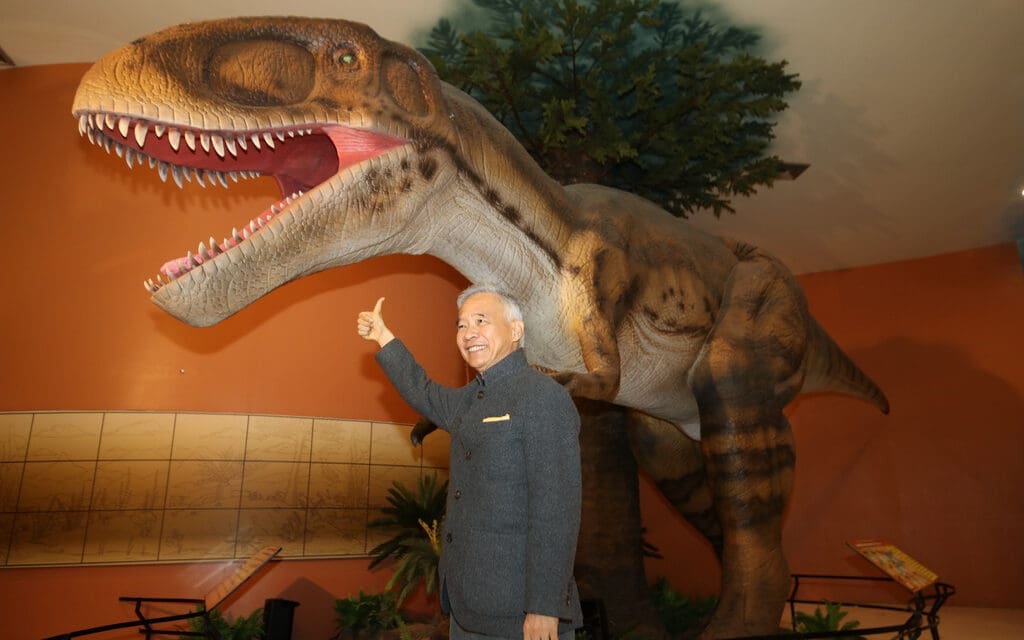 เปิดตัว ไดโนเสาร์กินเนื้อ สยามแร็บเตอร์ สุวัจน์ ติ โคราช จีโอพาร์ค