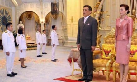 ในหลวง มีพระราชดำรัสแก่ 4 รมต.ใหม่ เข้าเฝ้าฯถวายสัตย์ก่อนปฏิบัติหน้าที่
