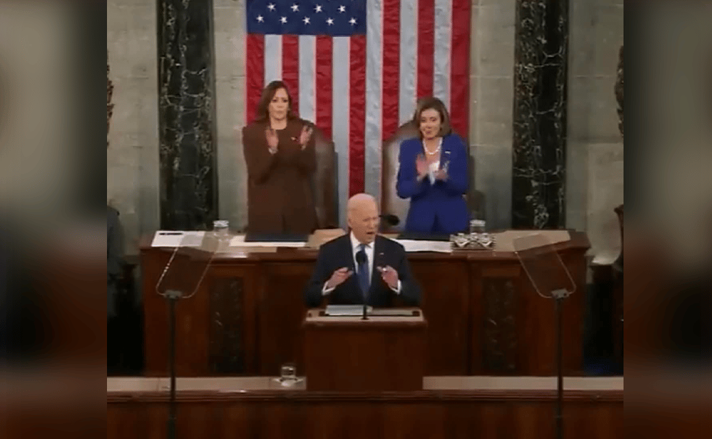 วิกฤตรัสเซีย-ยูเครน‼️ประธานาธิบดี โจไบเดน แห่งสหรัฐ แถลงประกาศสั่งปิดน่านฟ้าทั่วประเทศสหรัฐอเมริกา