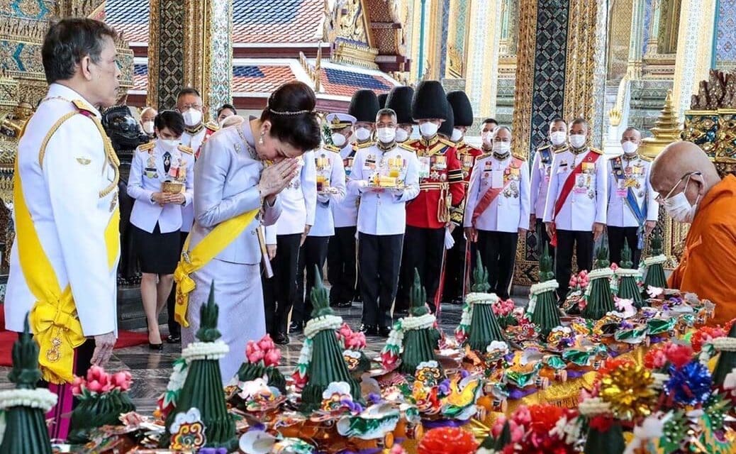 ในหลวง-พระราชินี เสด็จฯ ไปในการพระราชพิธีเฉลิมพระชนมพรรษา 3 มิถุนายน 2565