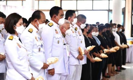 นายกฯ ร่วมพิธี พระราชทานเพลิงศพในพระบรมราชานุเคราะห์ ณ จังหวัดหนองบัวลำภู