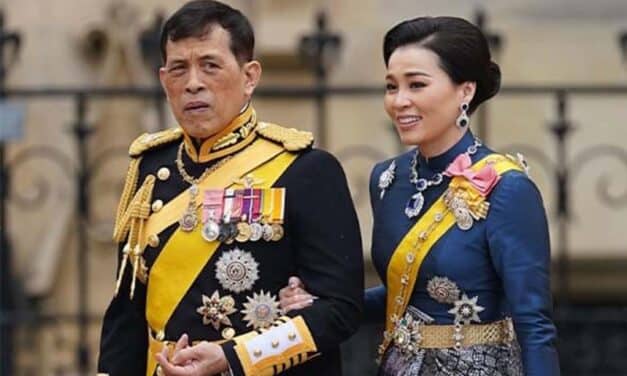 ในหลวง พระราชินี ทรงร่วมพระราชพิธีบรมราชาภิเษก สมเด็จพระเจ้าชาลส์ที่ 3